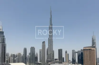 Apartment - 3 Bedrooms - 3 Bathrooms for sale in Vida Dubai Mall Tower 1 - Vida Residences Dubai Mall - Downtown Dubai - Dubai