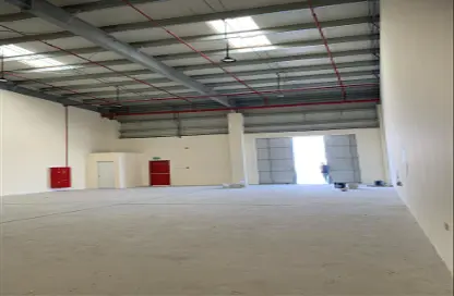 Warehouse - Studio - 1 Bathroom for rent in Umm Al Thuoob - Umm Al Quwain