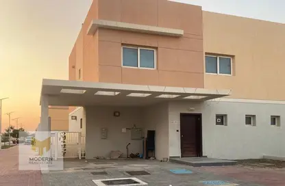 Villa - 3 Bedrooms - 4 Bathrooms for rent in Manazel Al Reef 2 - Al Samha - Abu Dhabi