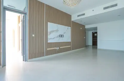 Apartment - 3 Bedrooms - 5 Bathrooms for rent in Dubai Wharf Tower 3 - Dubai Wharf - Al Jaddaf - Dubai