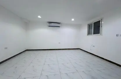 Apartment - Studio - 1 Bathroom for rent in Khalifa City A Villas - Khalifa City A - Khalifa City - Abu Dhabi
