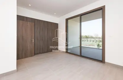 Empty Room image for: Townhouse - 3 Bedrooms - 4 Bathrooms for rent in The Cedars - Yas Acres - Yas Island - Abu Dhabi, Image 1