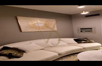 صورة لـ غرفة المعيشة شقة - غرفة نوم - 1 حمام للايجار في برج زادا - الخليج التجاري - دبي ، صورة رقم 1