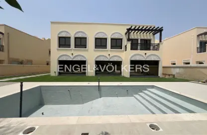 فيلا - 5 غرف نوم - 6 حمامات للايجار في 8L حي - مثلث قرية الجميرا - دبي