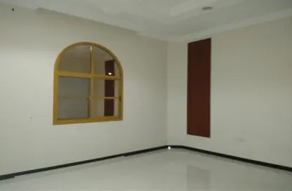 Villa - 5 Bedrooms - 6 Bathrooms for rent in Shakhbout City - Abu Dhabi
