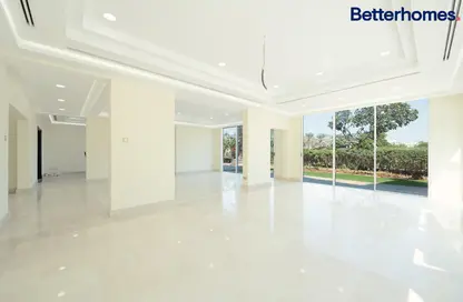 Empty Room image for: Villa - 5 Bedrooms - 6 Bathrooms for rent in Meadows 5 - Meadows - Dubai, Image 1