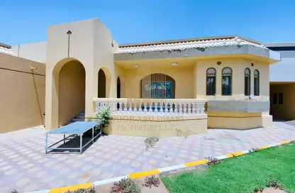 Villa - 3 Bedrooms - 4 Bathrooms for rent in Al Marayegh - Al Jaheli - Al Ain