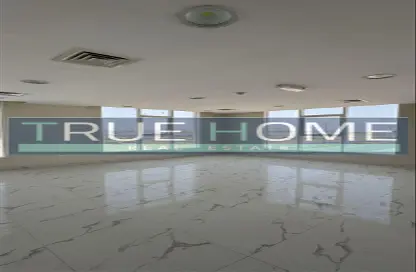 مكتب - استوديو - 2 حمامات للايجار في الجليل - الصجعة - الشارقة