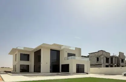 Villa - 6 Bedrooms - 7 Bathrooms for rent in Al Aweer 1 - Al Aweer - Dubai