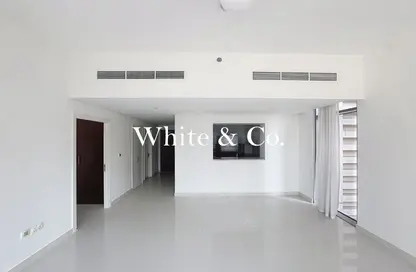 Apartment - 1 Bedroom - 2 Bathrooms for rent in Boulevard Crescent Tower 1 - BLVD Crescent - Downtown Dubai - Dubai Apartment - 1 Bedroom - 2 Bathrooms for rent in Boulevard Crescent Tower 1 - BLVD Crescent - Downtown Dubai - Dubai
