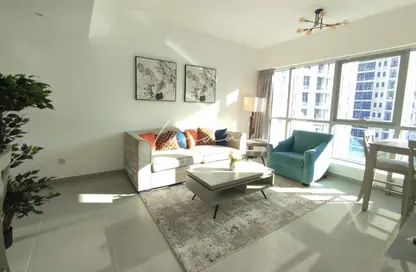 Apartment - 1 Bedroom - 2 Bathrooms for rent in The Point - Dubai Marina - Dubai
