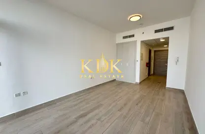 Apartment - Studio - 1 Bathroom for rent in Bloom Heights A - Bloom Heights - Jumeirah Village Circle - Dubai