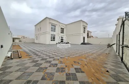 فيلا - 6 غرف نوم - 6 حمامات للايجار في مدينة الرياض - أبوظبي