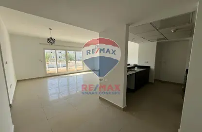 Apartment - 2 Bedrooms - 3 Bathrooms for sale in Tower 2 - Al Reef Downtown - Al Reef - Abu Dhabi
