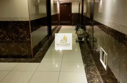 شقة - غرفة نوم - 2 حمامات للايجار في مجمع مويلح - تجارية مويلح - الشارقة شقة - غرفة نوم - 2 حمامات للايجار في مجمع مويلح - تجارية مويلح - الشارقة