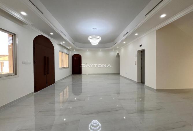 15586260 - Property Image 3