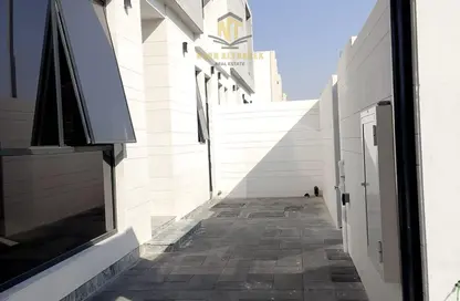 فيلا - 5 غرف نوم - 7 حمامات للبيع في فيلا الحوشي - حوشي - البادي - الشارقة