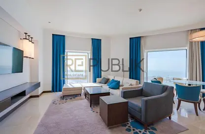 Apartment - 3 Bedrooms - 2 Bathrooms for sale in Fairmont Marina Residences - The Marina - Abu Dhabi