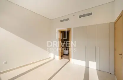 شقة - غرفة نوم - 2 حمامات للايجار في ديفاين ليفينج - ارجان - دبي شقة - غرفة نوم - 2 حمامات للايجار في ديفاين ليفينج - ارجان - دبي