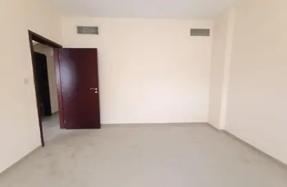 Empty Room image for: Apartment - 1 Bedroom - 1 Bathroom for rent in Fire Station Road - Muwaileh - Sharjah, Image 1