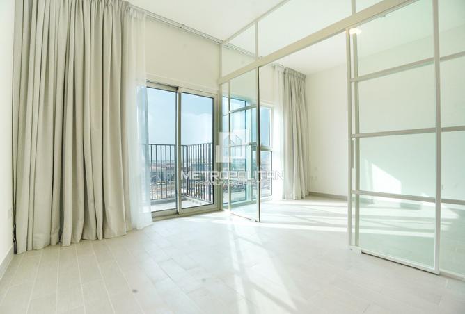 Brand New | Unfurnished | Premium Quality