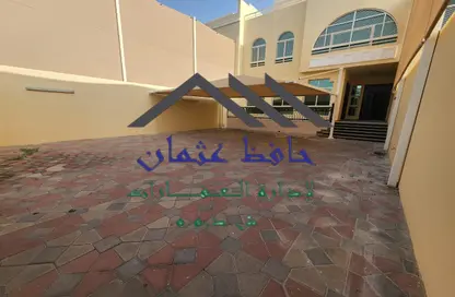 Villa - 6 Bedrooms for rent in Al Mushrif - Abu Dhabi
