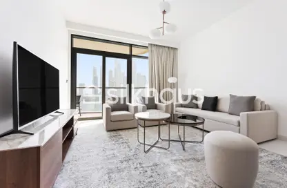 Living Room image for: Apartment - 2 Bedrooms - 2 Bathrooms for rent in Marina Vista - EMAAR Beachfront - Dubai Harbour - Dubai, Image 1