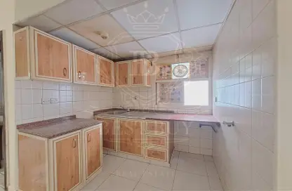 Apartment - 1 Bathroom for rent in Al Qasimia - Sharjah