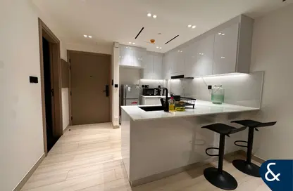 شقة - غرفة نوم - 2 حمامات للبيع في بن غاطي كورنر - الضاحية 10 - قرية جميرا الدائرية - دبي