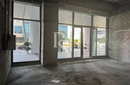 Retail - Studio for rent in Al Rawdha Residence C98 - Rawdhat Abu Dhabi - Abu Dhabi