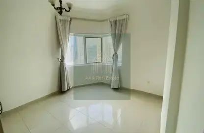 Apartment - 3 Bedrooms - 3 Bathrooms for sale in Al Majaz 3 - Al Majaz - Sharjah Apartment - 3 Bedrooms - 3 Bathrooms for sale in Al Majaz 3 - Al Majaz - Sharjah