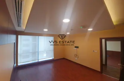 Office Space - Studio - 1 Bathroom for sale in The Regal Tower - Business Bay - Dubai