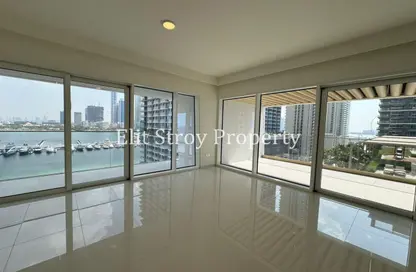 Apartment - 2 Bedrooms - 3 Bathrooms for sale in Grand Bleu Tower 1 - EMAAR Beachfront - Dubai Harbour - Dubai