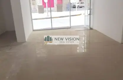 Shop - Studio - 1 Bathroom for rent in Al Qasimiah City - Sharjah