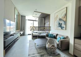 صورةغرفة المعيشة لـ: Studio - 1 حمام للكراء في احياء سيجنيتشر السكنية - قرية الجميرا سركل - دبي, صورة 1