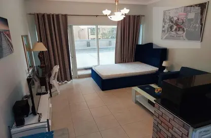 Apartment - Studio - 1 Bathroom for rent in Burj Al Nujoom - Downtown Dubai - Dubai