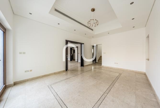 15403105 - Property Image 2