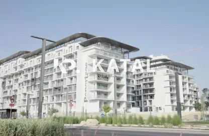 Apartment - 2 Bedrooms - 2 Bathrooms for rent in Oasis 1 - Oasis Residences - Masdar City - Abu Dhabi