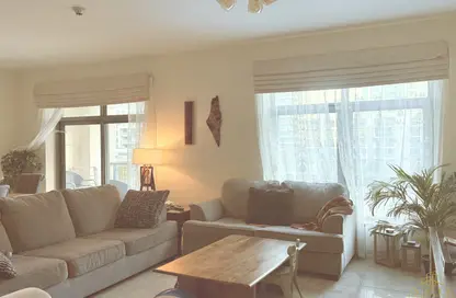 Apartment - 2 Bedrooms - 2 Bathrooms for sale in Arno A - Arno - The Views - Dubai