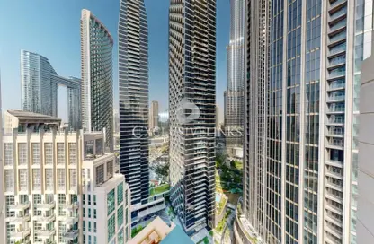 Apartment - 3 Bedrooms - 4 Bathrooms for sale in Standpoint Tower 1 - Standpoint Towers - Downtown Dubai - Dubai