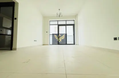 Apartment - 1 Bedroom - 2 Bathrooms for rent in Jumeirah Garden City - Al Satwa - Dubai