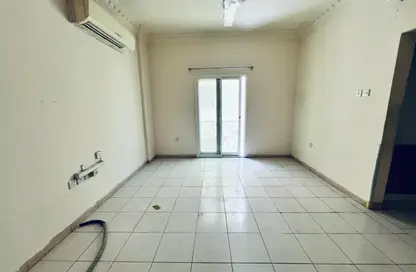 Apartment - Studio - 1 Bathroom for rent in Fire Station Road - Muwaileh - Sharjah