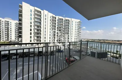 Apartment - Studio - 1 Bathroom for sale in Waters Edge - Yas Island - Abu Dhabi