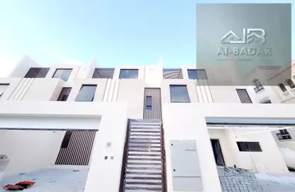 Villa - 5 Bedrooms - 7 Bathrooms for rent in Mirdif - Dubai