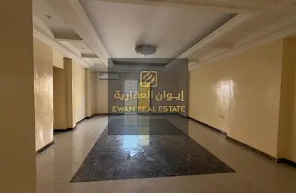 شقة - 3 غرف نوم - 2 حمامات للايجار في النعيمية - عجمان