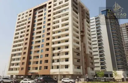 Apartment - 2 Bedrooms - 3 Bathrooms for sale in Frankfurt Sports Tower - Dubai Sports City - Dubai