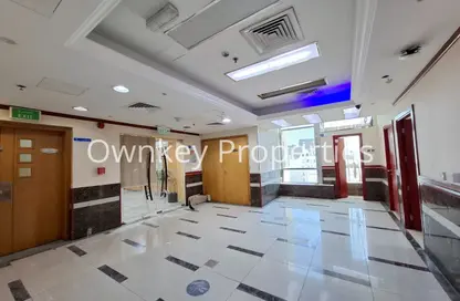 Full Floor - Studio - 3 Bathrooms for rent in Fahidi Heights - Al Hamriya - Bur Dubai - Dubai Full Floor - Studio - 3 Bathrooms for rent in Fahidi Heights - Al Hamriya - Bur Dubai - Dubai