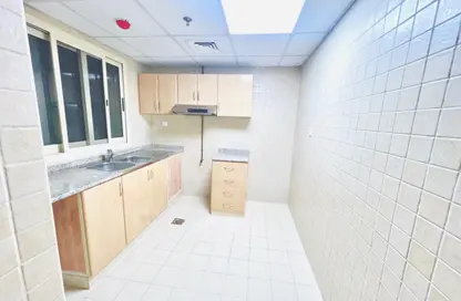 Apartment - 1 Bedroom - 2 Bathrooms for rent in Muwaileh 29 Building - Muwaileh - Sharjah
