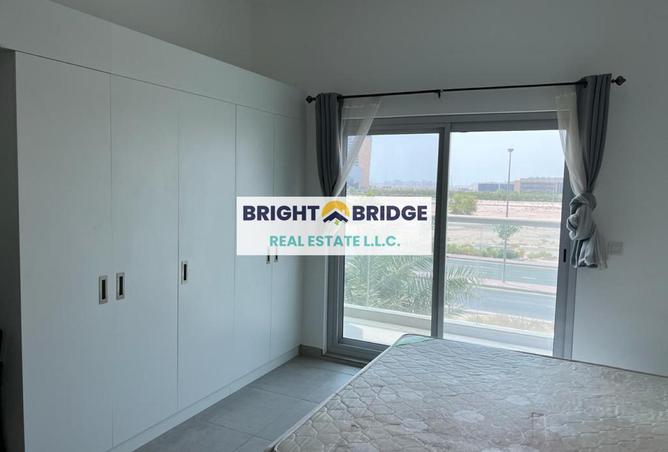 15320010 - Property Image 2