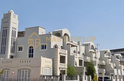 تاون هاوس - 4 غرف نوم - 5 حمامات للبيع في سيزون كوميونيتي - قرية الجميرا سركل - دبي